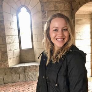 Meet your Posher, Lydia